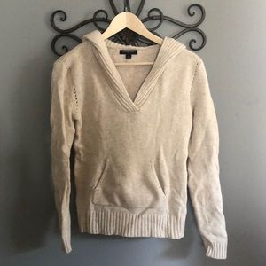 Banana Republic hoodie sweater